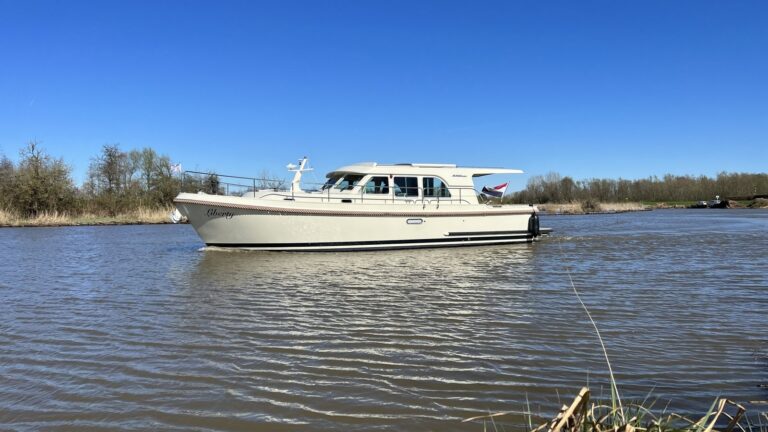Hausboot Linssen Sedan Liberty in Holland