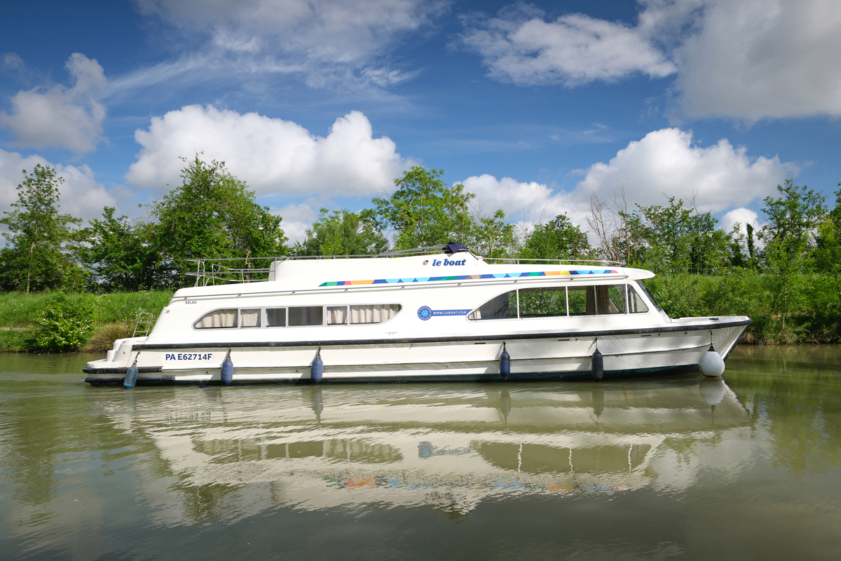 Seitliche Ansicht Hausboot Dancer 4