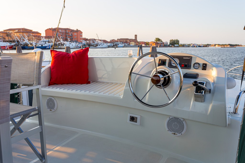 Aussensteuerstand Hausboot Tip Top L