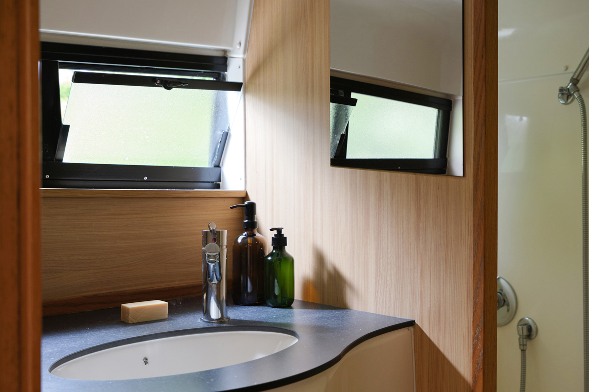 Waschbecken Mystique