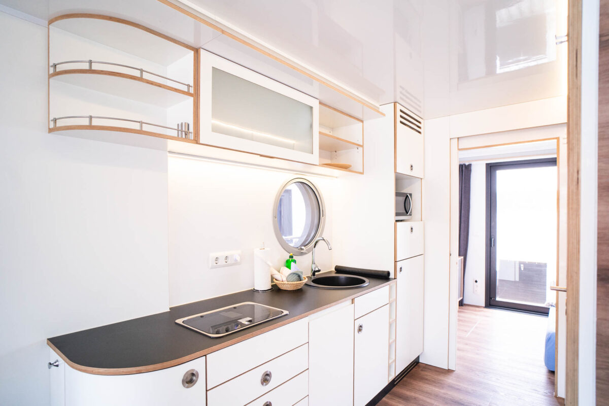 bungalowboot_seen-sucht_kueche