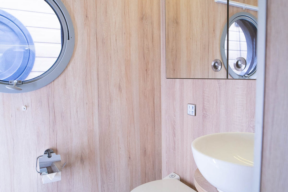 bungalowboot_seen-sucht_toilette