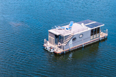 Bungalowboot Campi 400 Nizza Heckansicht