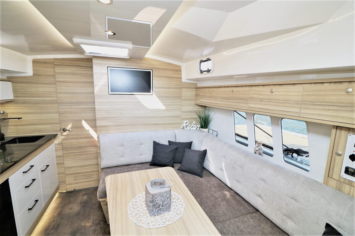 hausboot-sina-salon-sitzecke