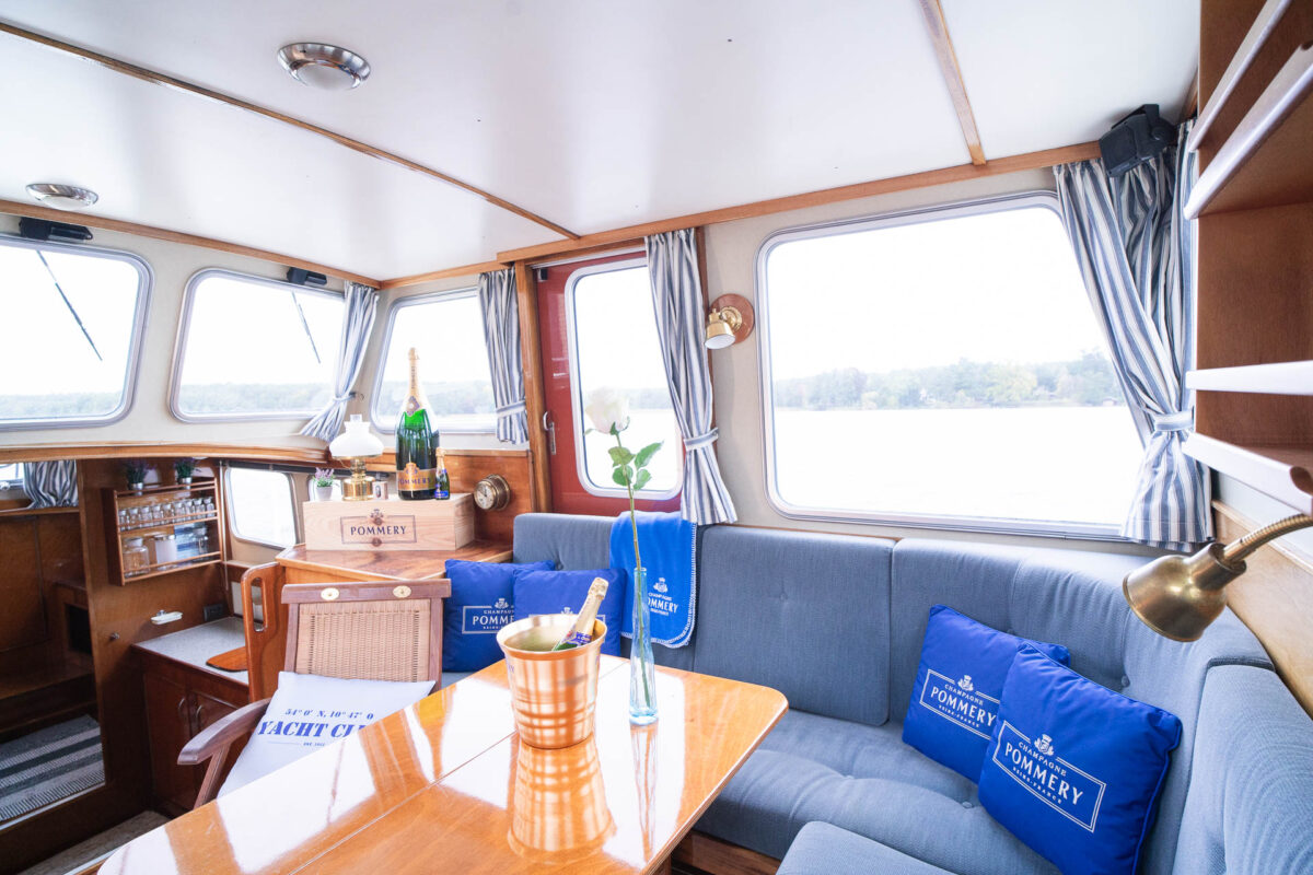 motoryacht-nana-salon