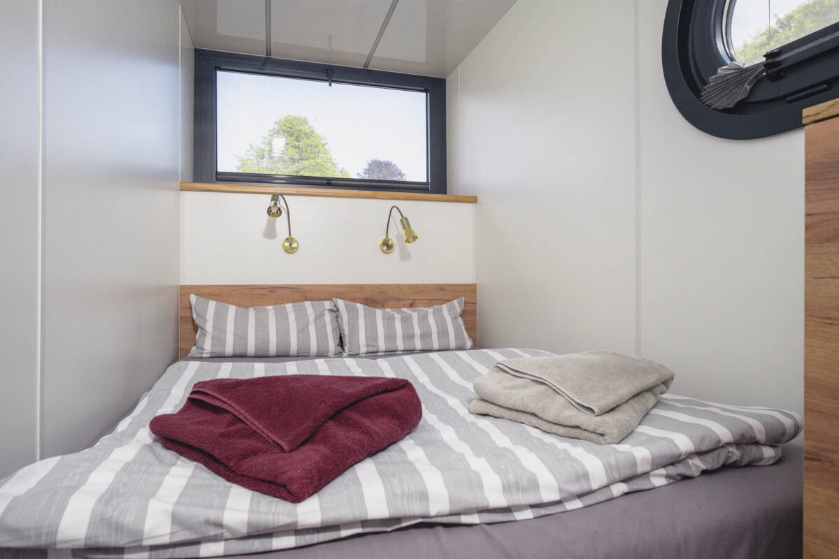 weiteres-doppelbett-boot-nizza