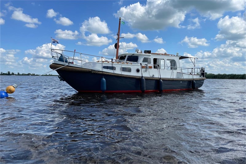 hausboot_martje_marboje_liegend