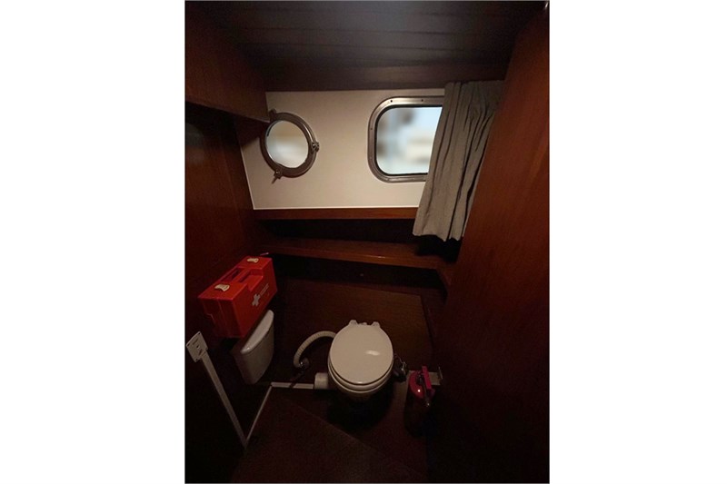 hausboot_martje_toilette