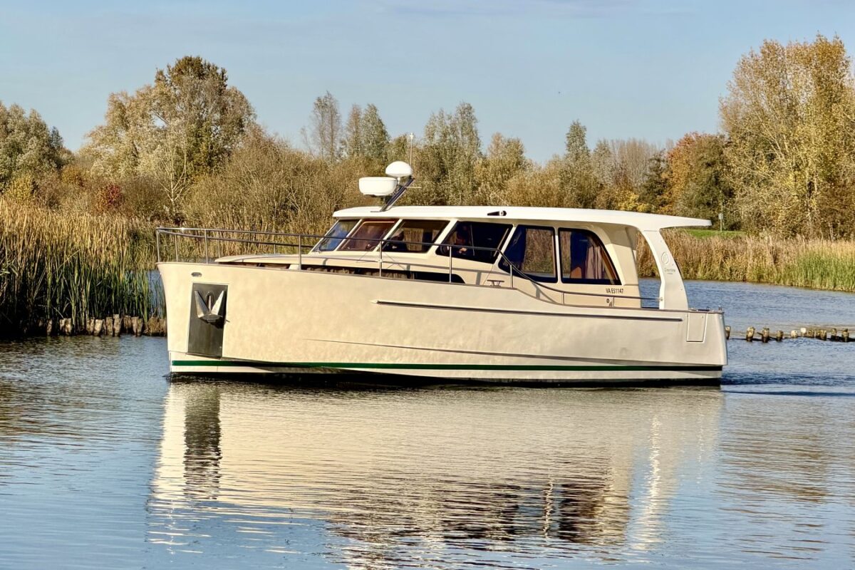 motoryacht_naousa-greenline-33