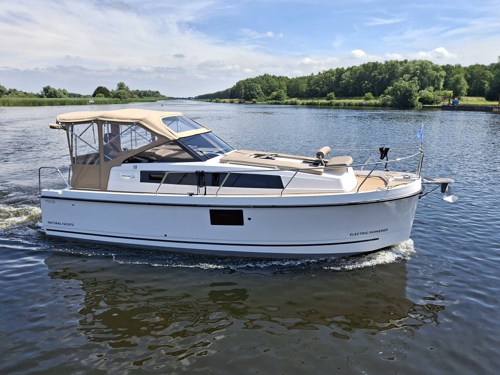 nexus_revo_cabrio_mackerel_seitlich