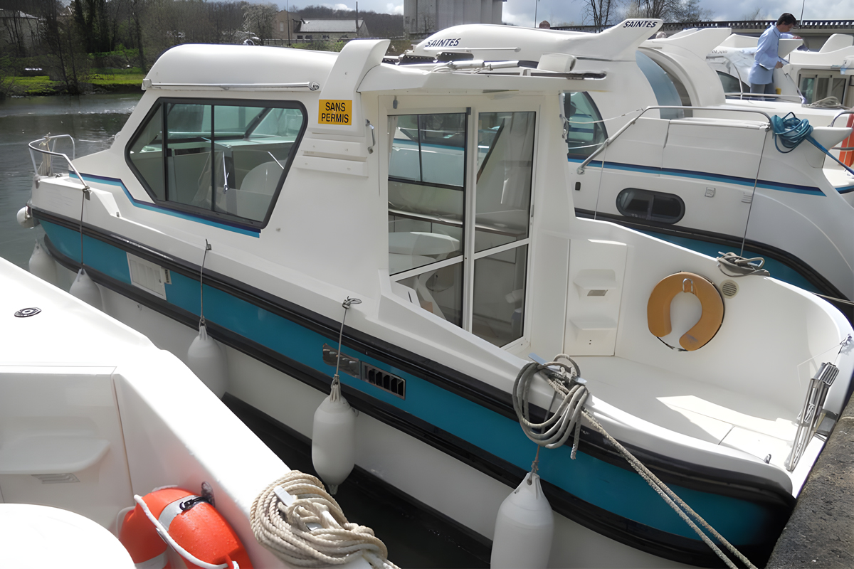 Ansicht Schiebetür zum Wohnbereich