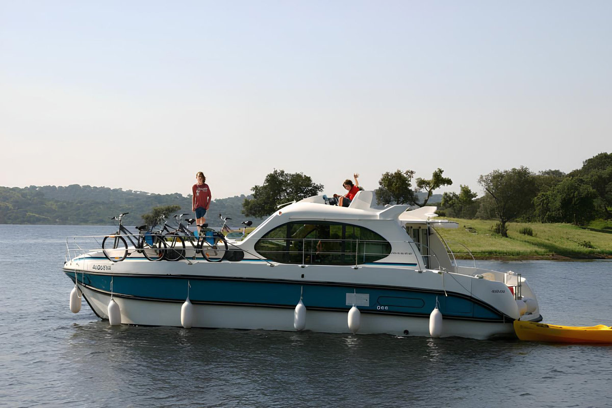 Seitliche Ansicht Cruiser Comfort 4/6