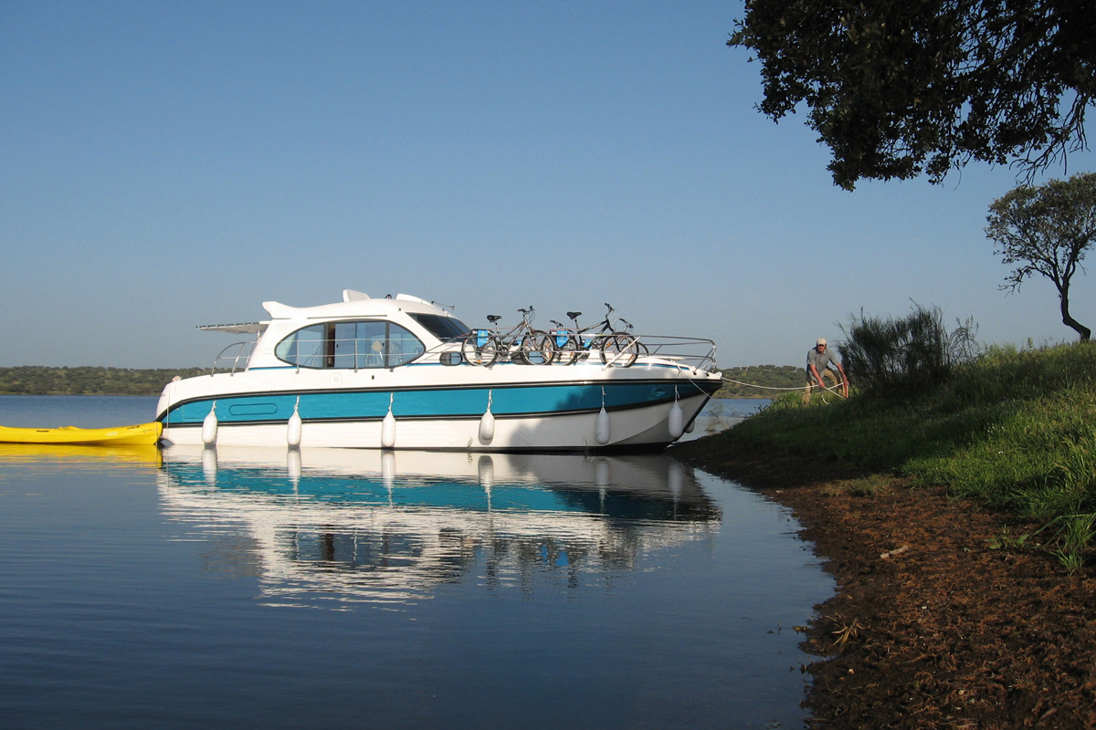 Hausboot Cruiser Comfort 4/6