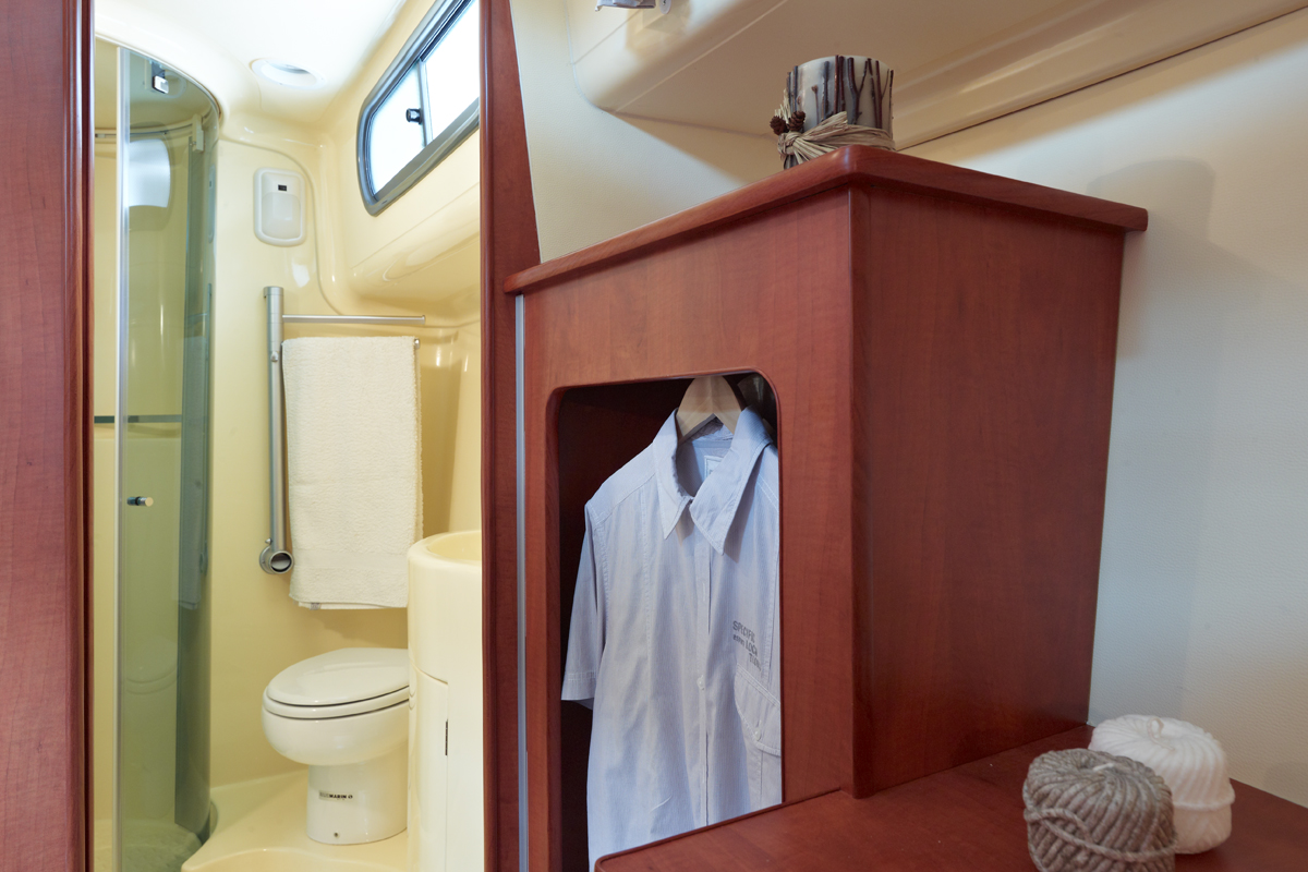 Schrank Schlafkabine Cruiser Comfort 4/6