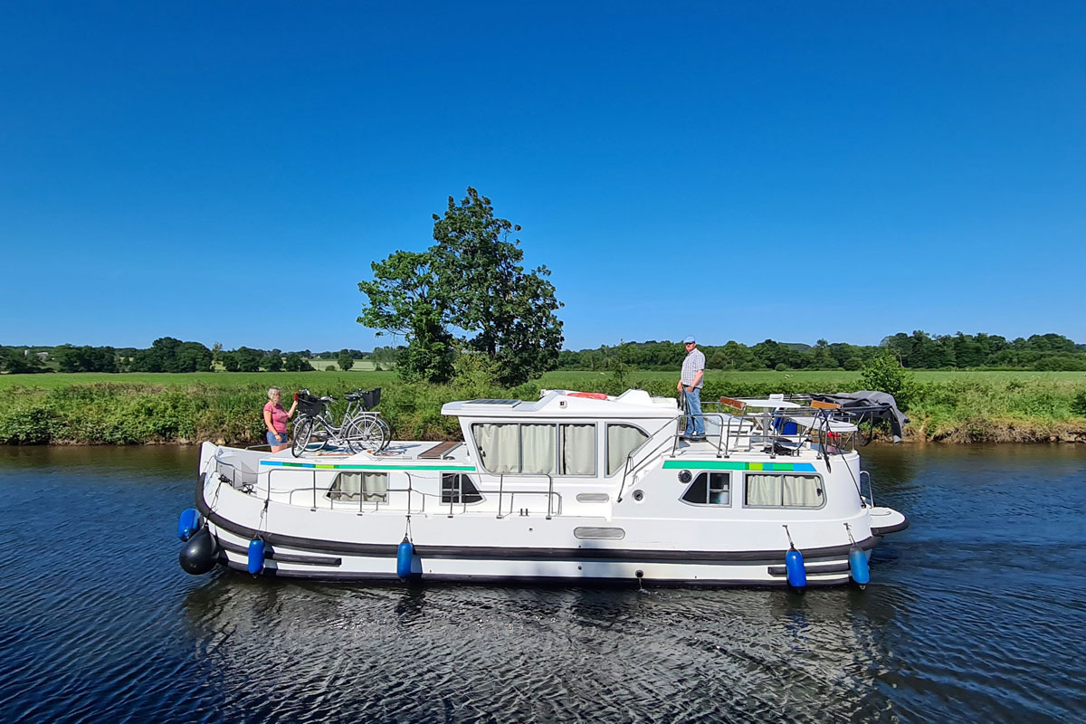 Seitliche Ansicht Penichette Premium 6/7