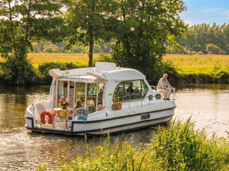 Hausboot Cruiser Comfort 6/8 Pers