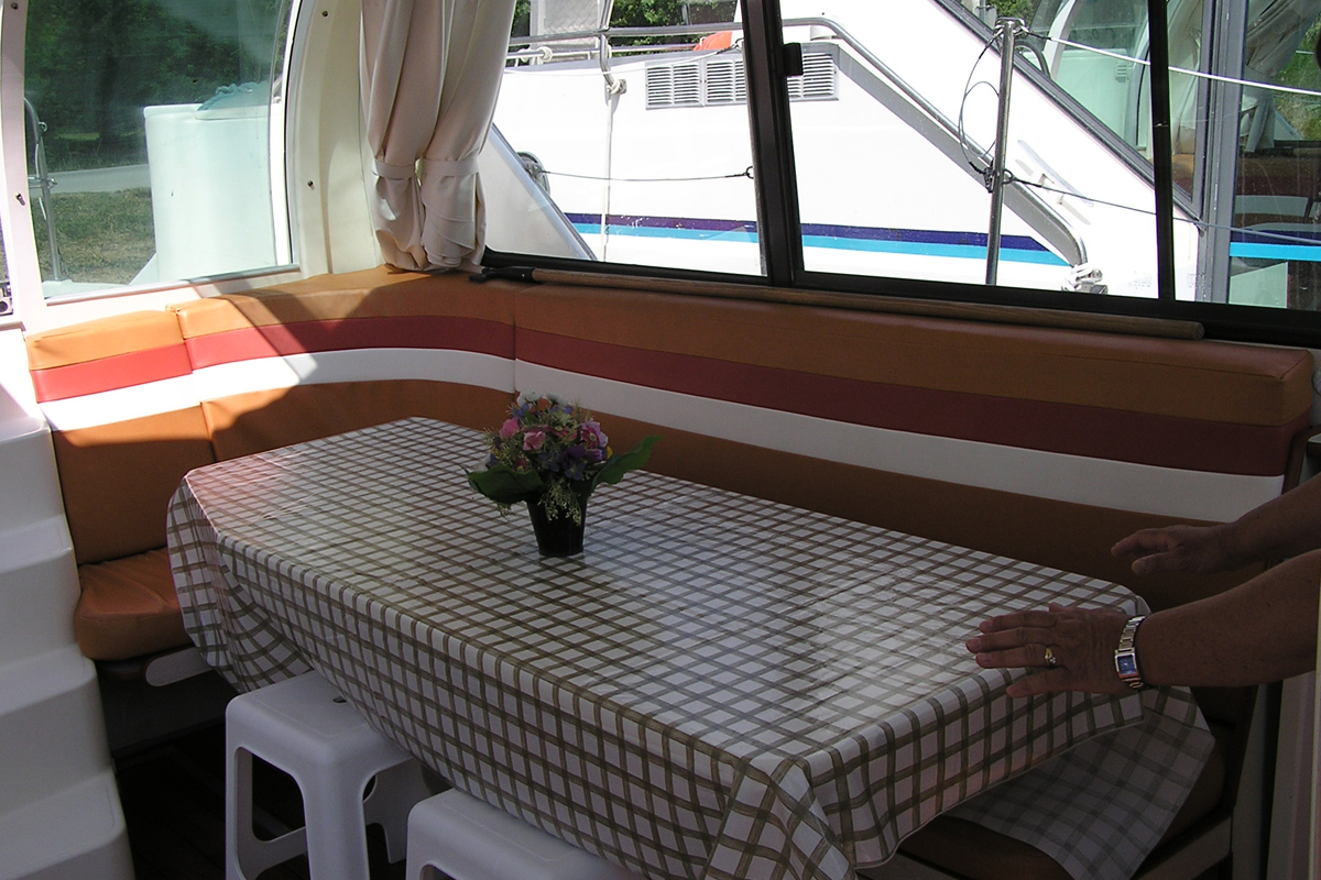 Beispiel Salon Cruiser Comfort 6/9