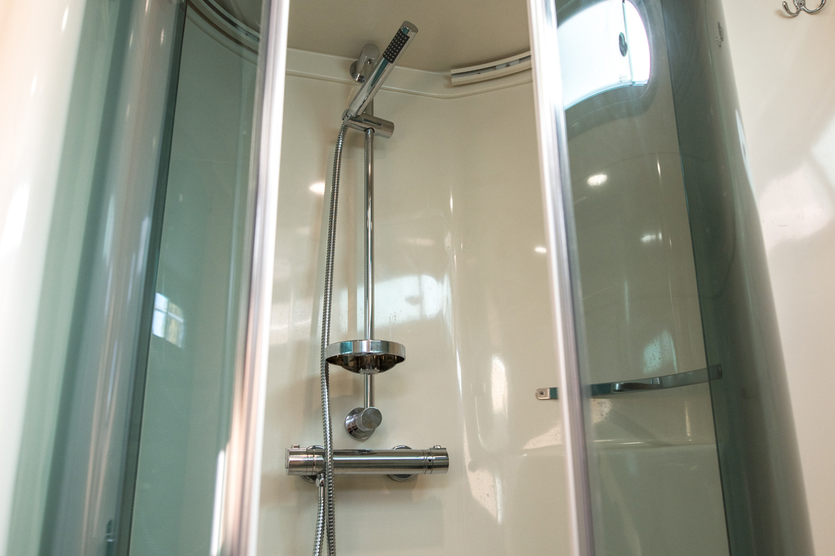 Dusche auf Cruiser Premium 6/8