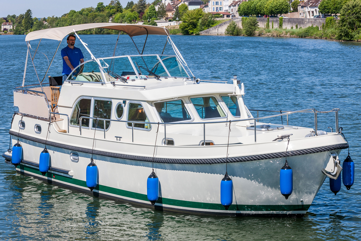 Seitliche Ansicht Cruiser Premium Steel 4/6