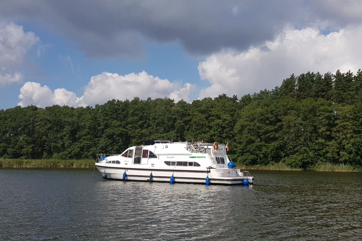 Ankern auf der Seenplatte Cruiser Premium XL 4