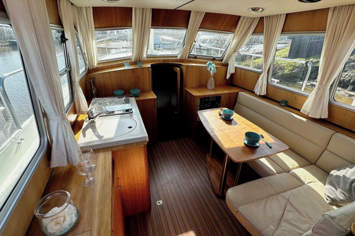 linssen_29.9_olivia_salon