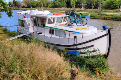 Penichette Premium 2/3 am Ufer