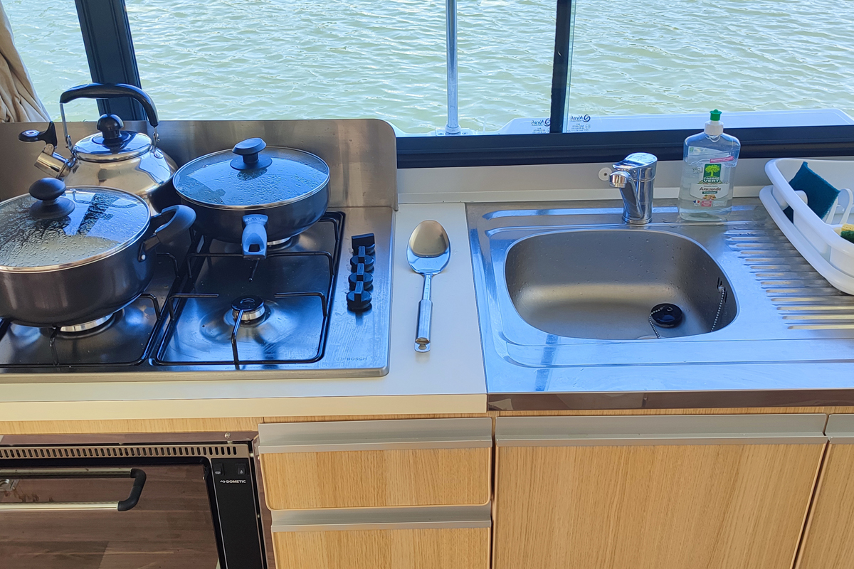 Küche auf Cruiser Premium + XL 6/8