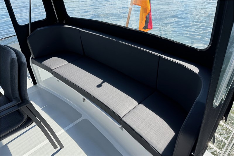 Gruno_32_Excellent_Ada_aussendeck_sitzbank