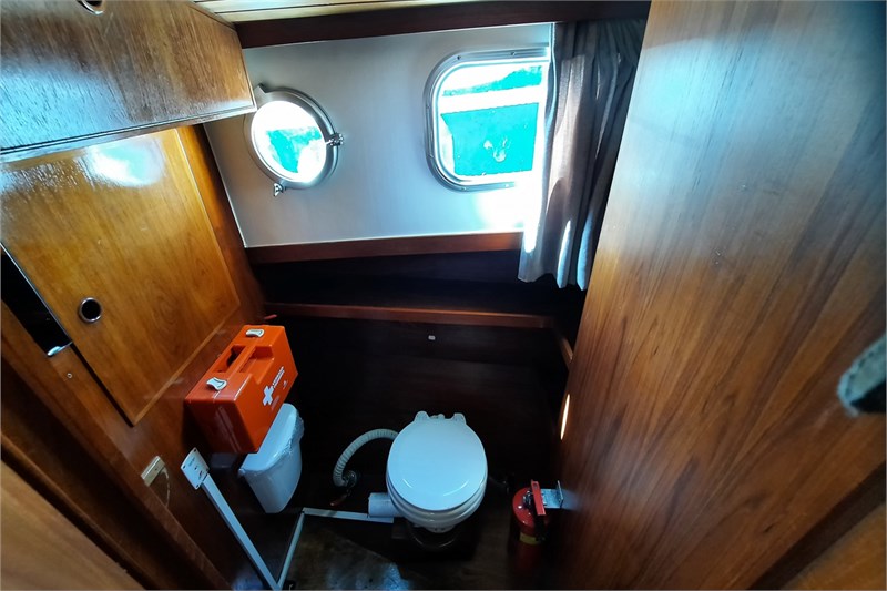 martje_toilette